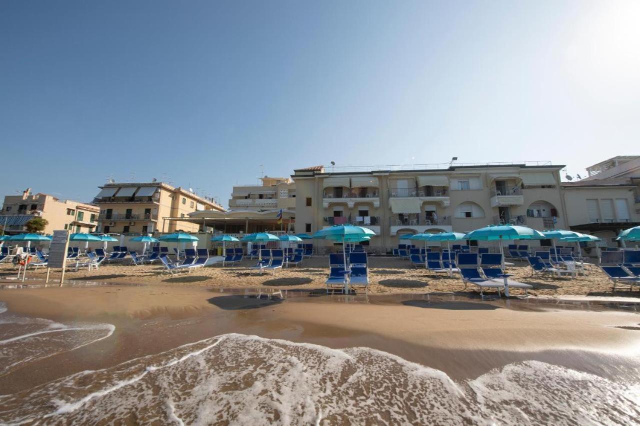 ספרלונגה Casa Mediterranea: Appartamento Vista Mare A Soli 200M Dalla Spiaggia מראה חיצוני תמונה